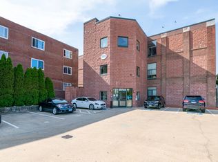 390 Charles St APT 120, Bridgeport, CT 06606