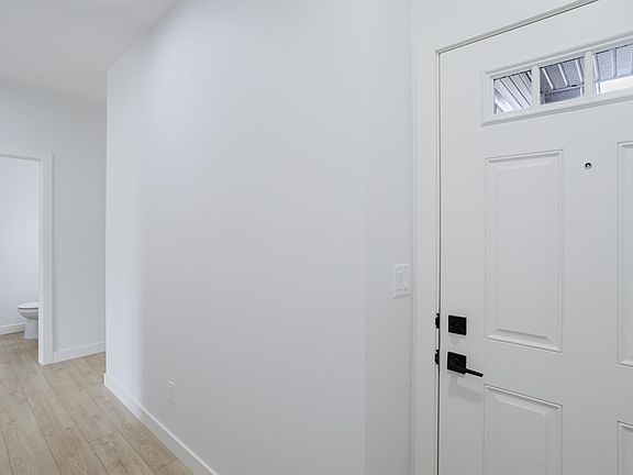 2nd image of 6215 29th Ave NW
