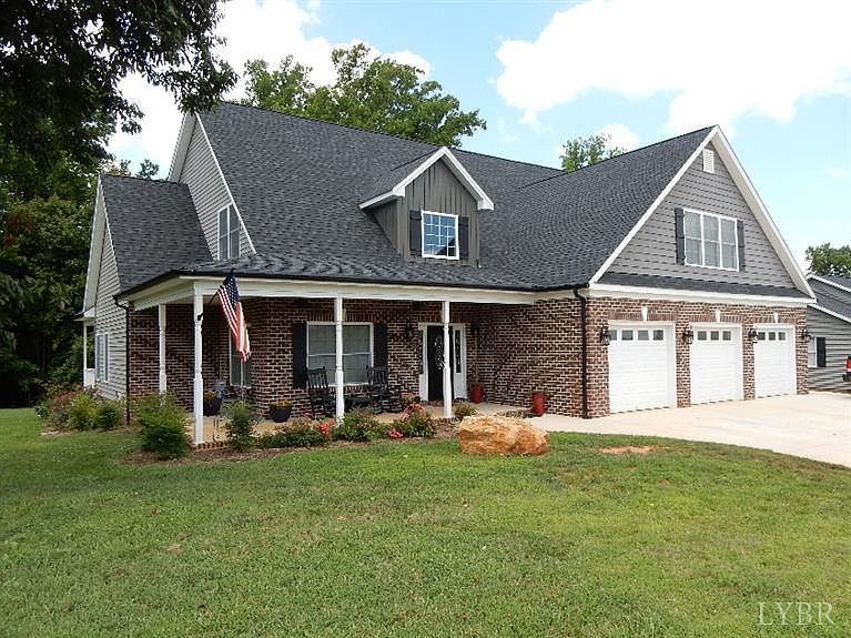 1st image of 123 Frederick Dr