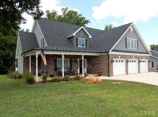 123 Frederick Dr, Lynchburg, VA