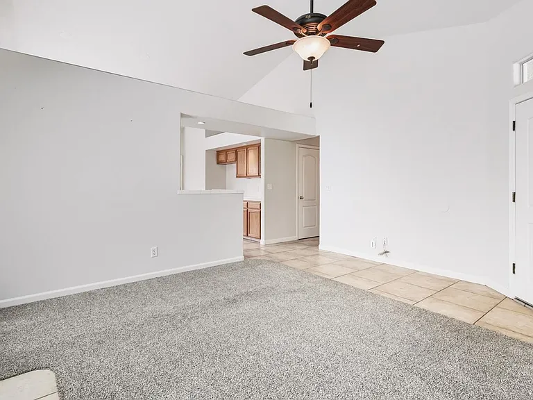 352 W Kelly Ave — Photo 6