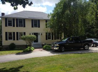 125 Norris Rd, Tyngsboro, MA 01879