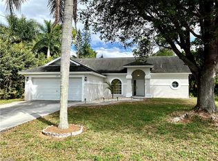 804 Bluebird St, Naples, FL 34104