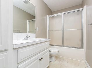 127 W Auburn Ave, Springfield, OH 45506