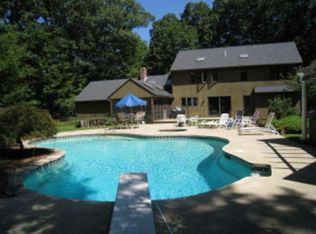 2 Wyeth Cir, Southborough, MA 01772