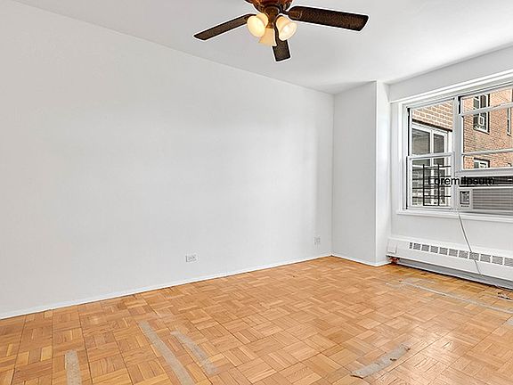 4th image of 575 Grand St #D906