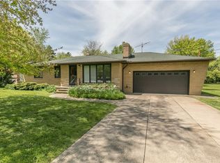 15340 Sunset Dr, Strongsville, OH