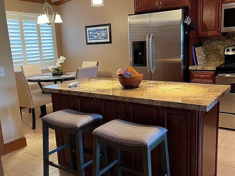 8870 Villa La Jolla Dr #305 — Photo 6