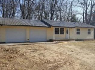 3290 Russell Dr, Harrison, MI 48625
