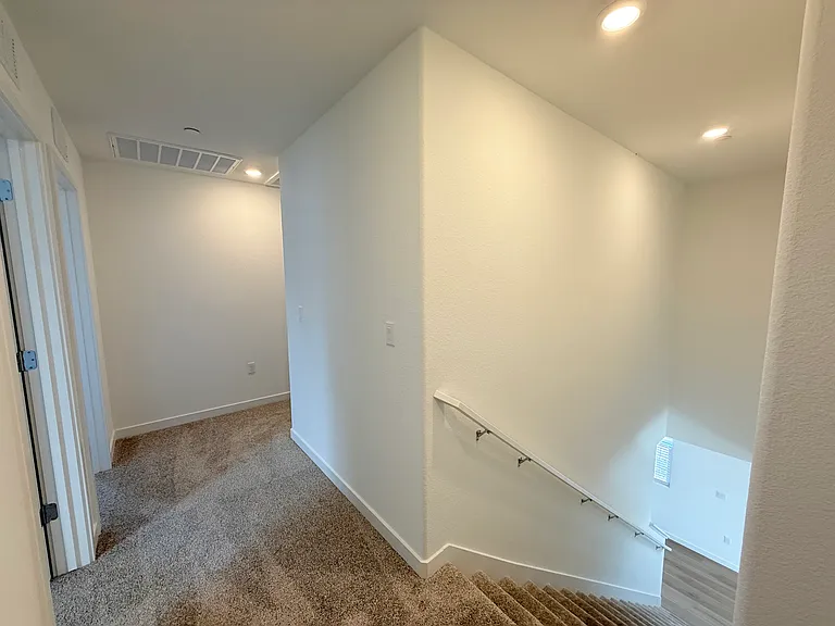 8372 Valpane Way — Photo 23