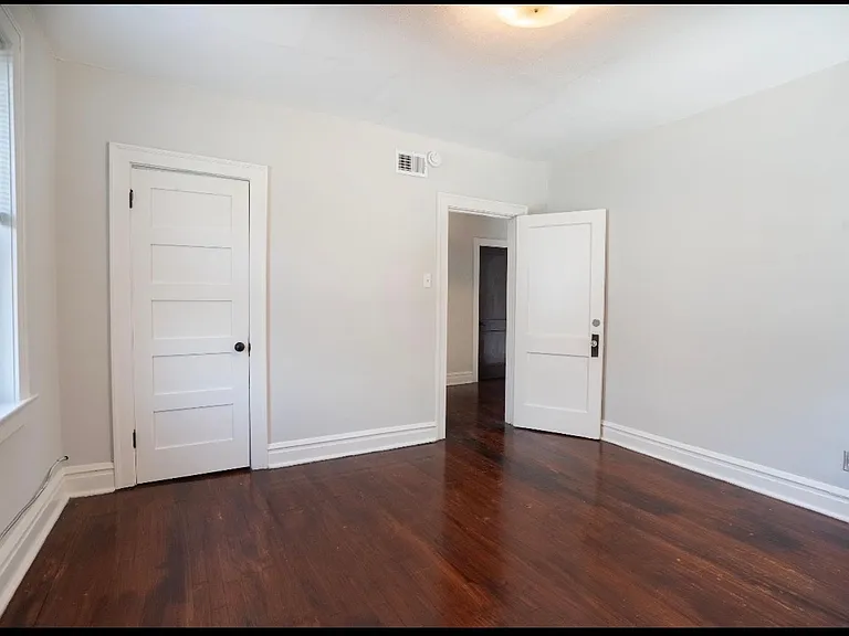 4419 S Kingshighway Blvd — Photo 9