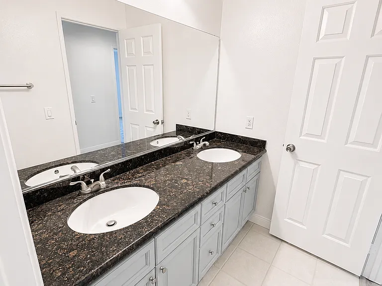 5178 Corte Vistora — Photo 24
