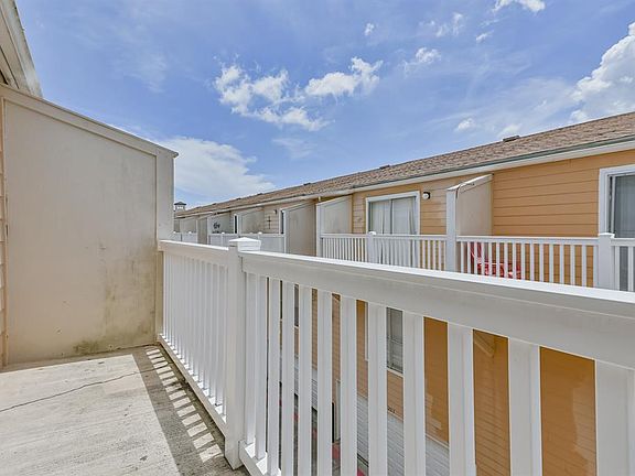 2nd image of 3506 Cove View Blvd APT 502