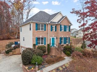 921 Woodview Ridge Trl, Lewisville, NC 27023