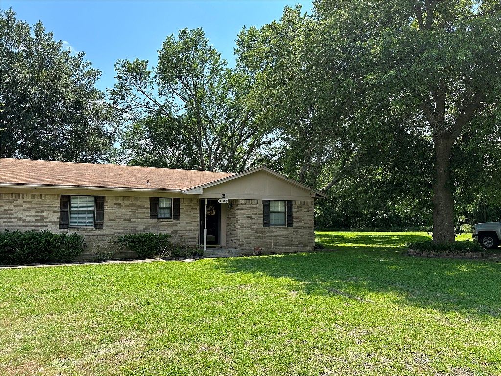 1106 S Patterson St, Campbell, TX 75422 Zillow