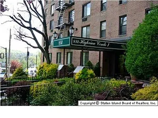 Sold by CENTURY 21 Papp Realty, Corp. | media 2