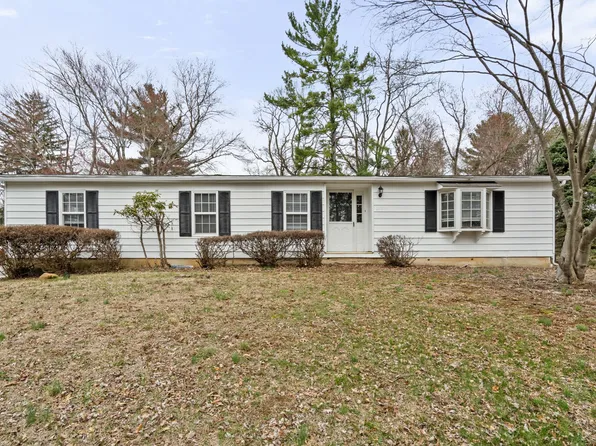 2730 Old Cedar Grove Rd, Broomall, PA 19008