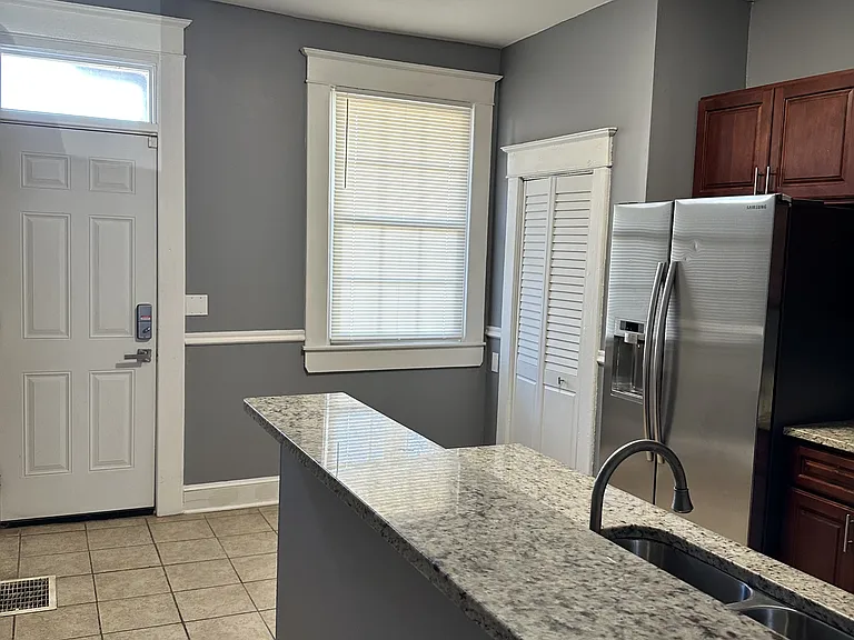2204 Clifton Ave #1 — Photo 19