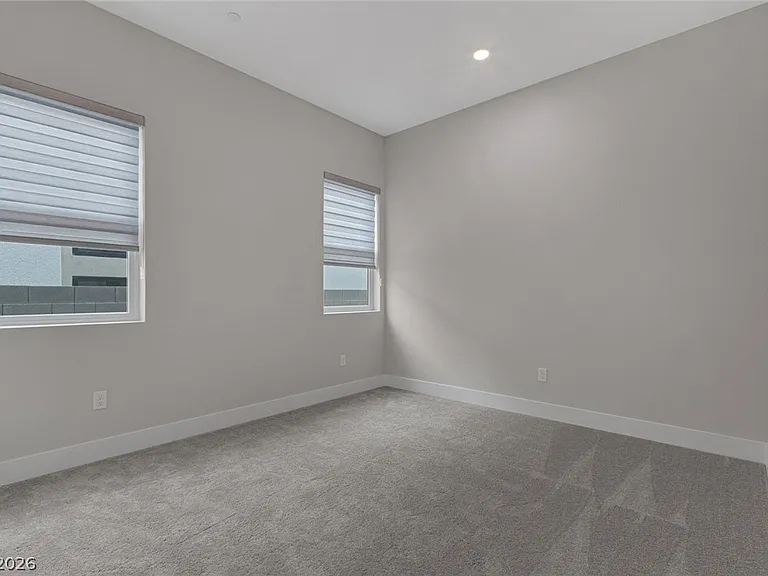 5008 Terramont Dr — Photo 32
