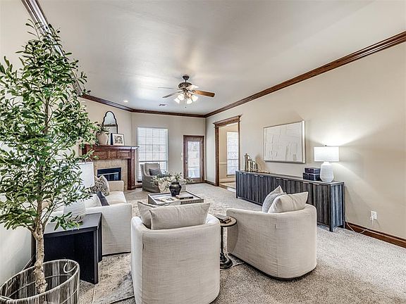 3rd image of 3815 SE 86th Pl