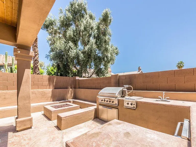 13352 W Alvarado Dr — Photo 21