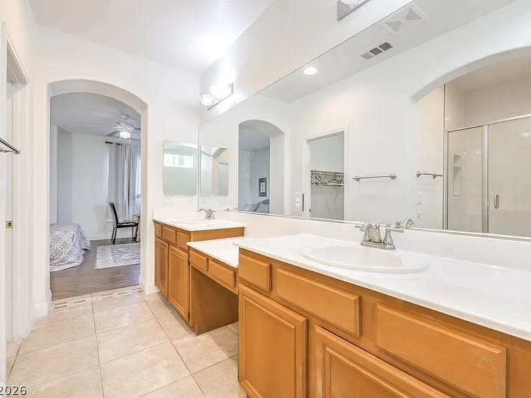 437 Eternity St — Photo 21
