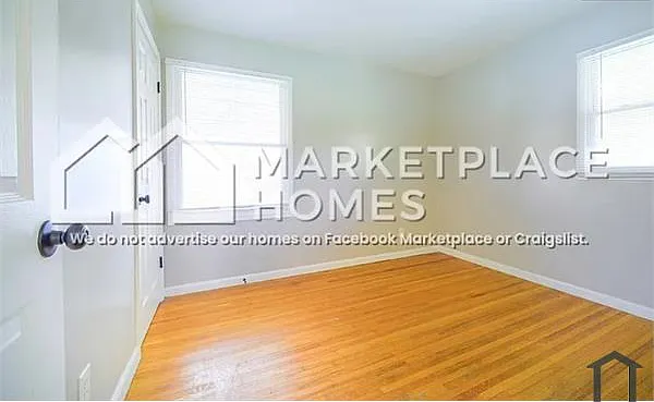 312 Banff Cir — Photo 2