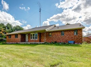 250 E Fitchburg Rd, Leslie, MI 49251