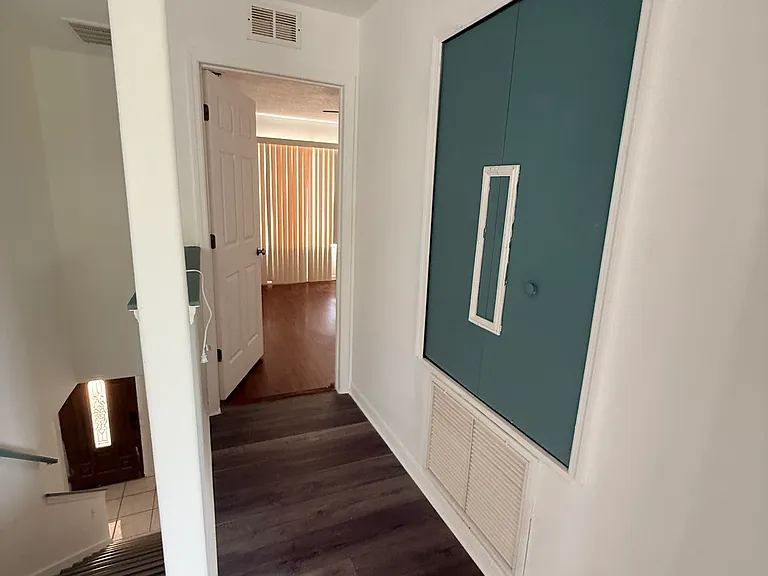 1319 Tordira St SE — Photo 2