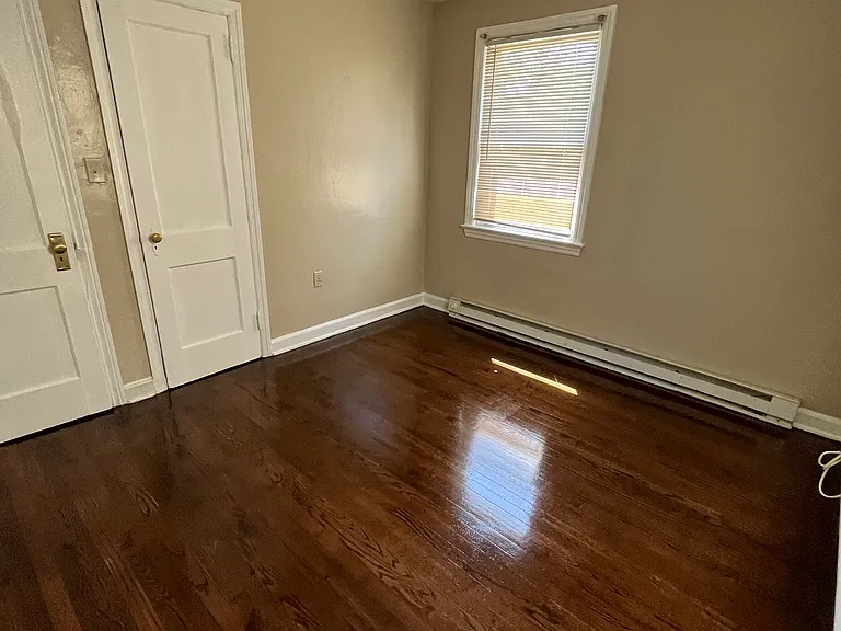 1526 Dunbar St NW — Photo 9