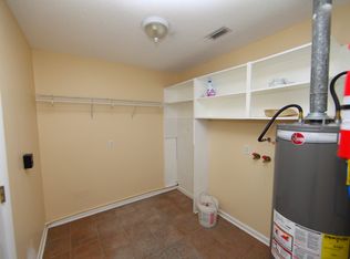 28 Bishop Ave NW, Fort Walton Beach, FL 32548