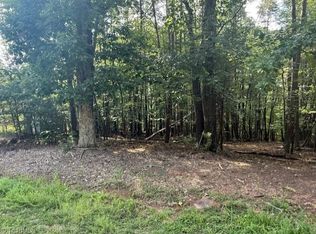 558 Cedar Mountain Rd, Mayodan, NC 27027