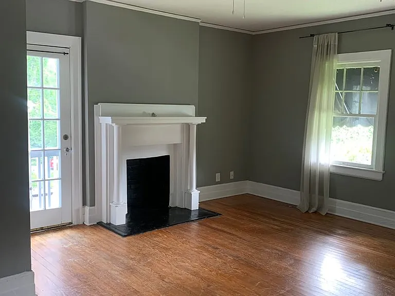 23 Colonial Dr — Photo 41