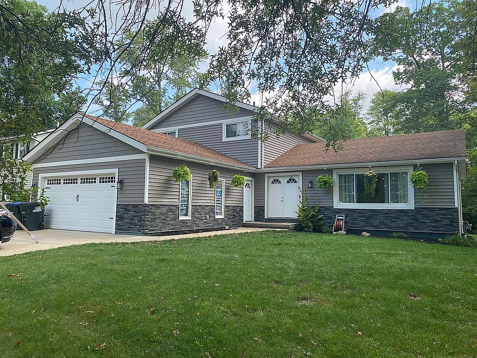 1st image of 231 Sunflower Dr
