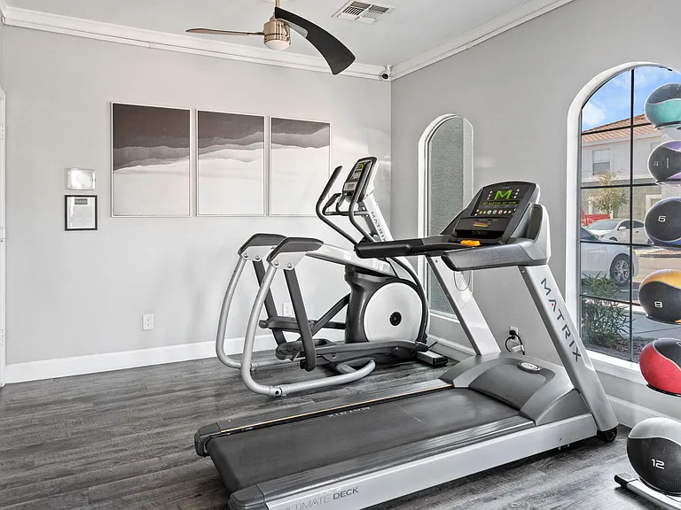 Stay active in our fully equipped fitness center, featuring cardio machines, free weights, and strength training equipmentall in a bright, airy space designed to keep you motivated.