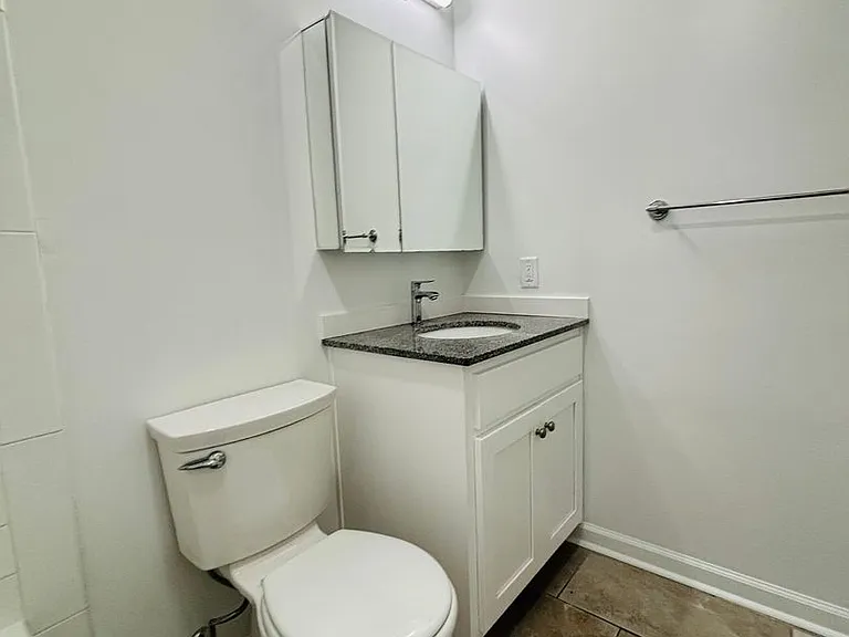 927AB - 410 Houston St. - DM — Photo 79