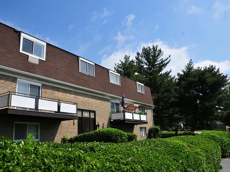 Goodnow Hill and Franconia Apartments — Photo 18