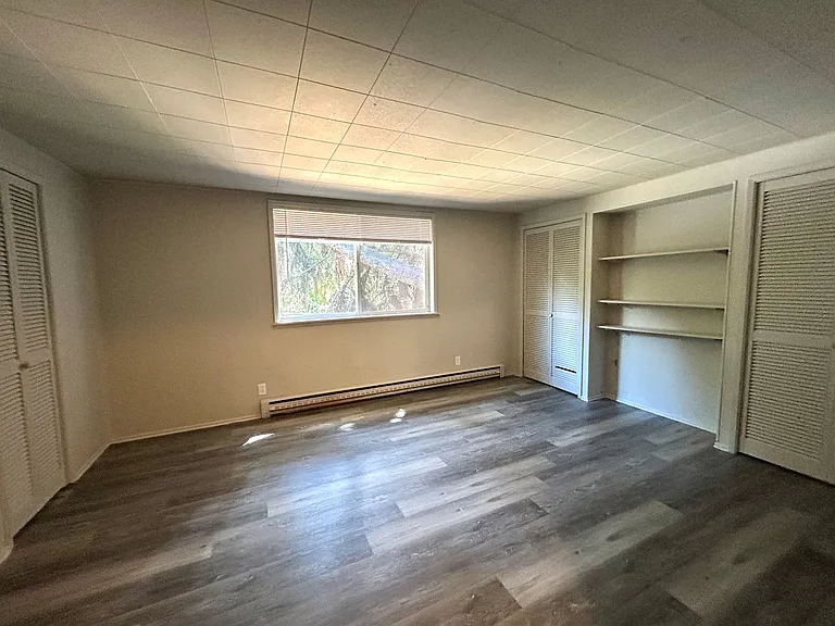 603 E 3rd Ave — Photo 3