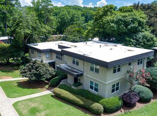 301 Lakemoore Dr NE APT B, Atlanta, GA 30342