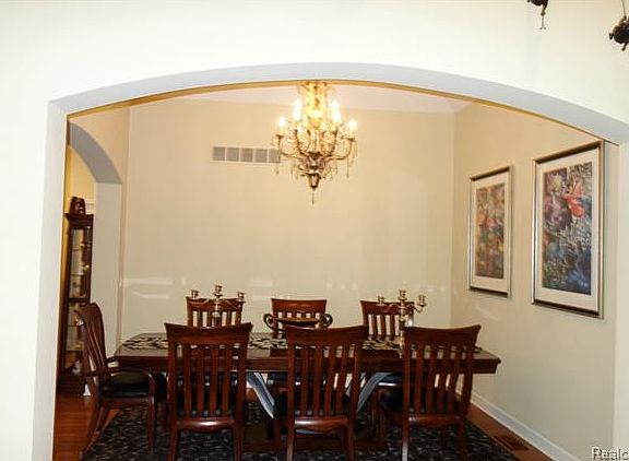 5th image of 6597 Berry Creek Ln #1