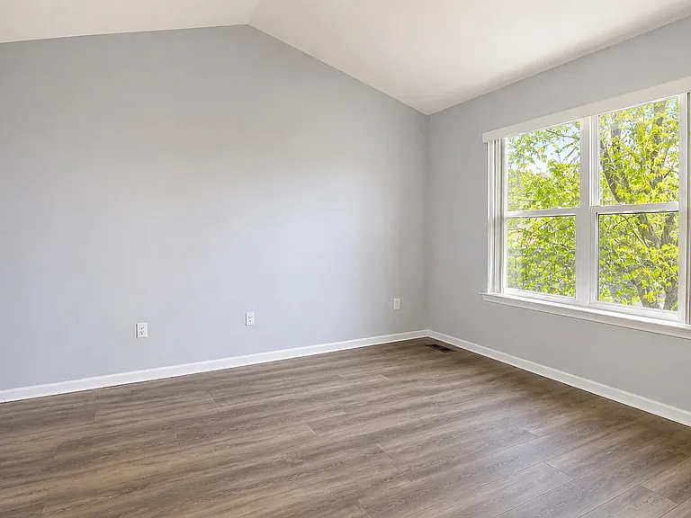2941 Beland Ave — Photo 7