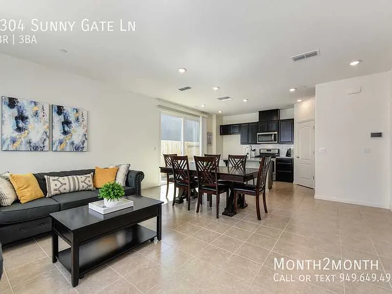 3304 Sunny Gate Ln — Photo 3