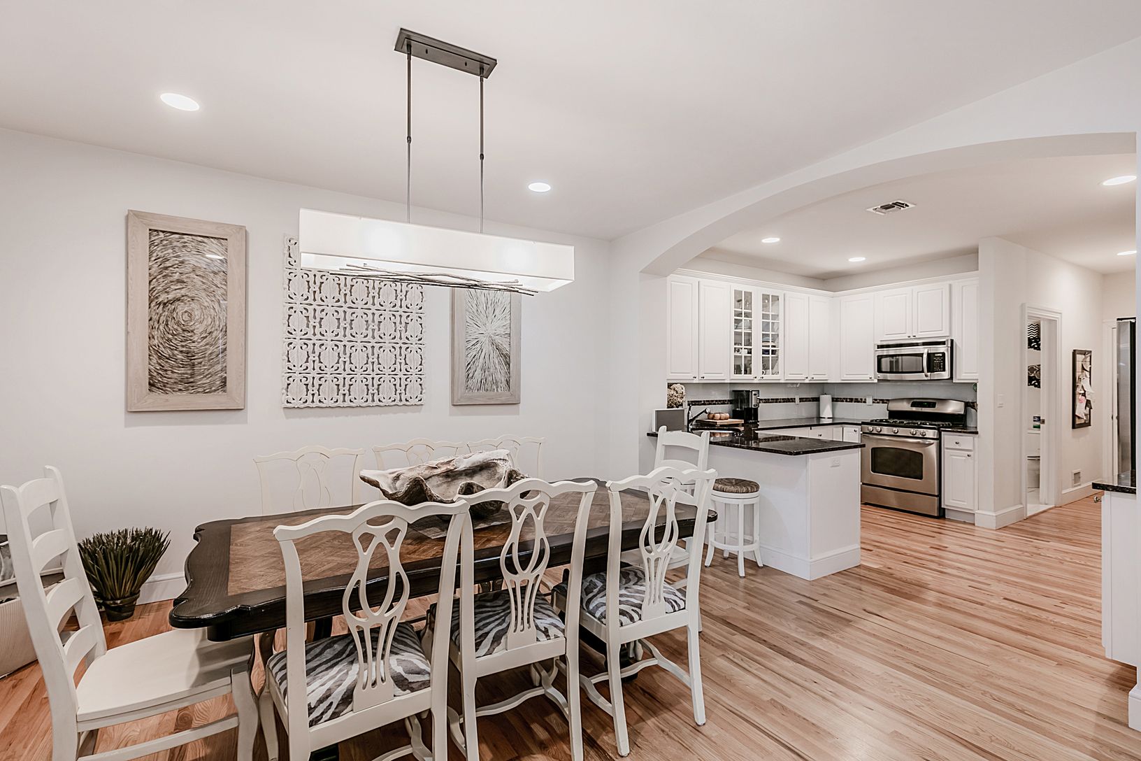 Dining Open plan