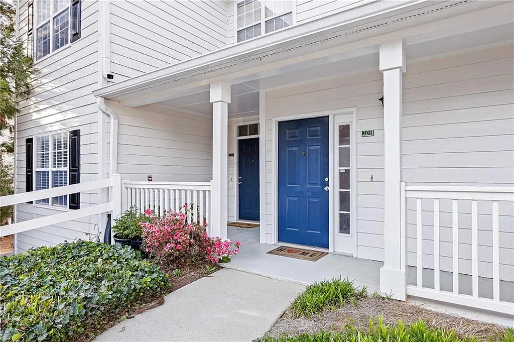203 Spring Heights Ln SE #2203 photo 1