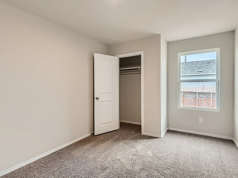 8526 Buntings Pl — Photo 13