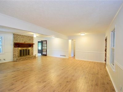 1653 Rhonda Ln, Stone Mountain, GA, 30087