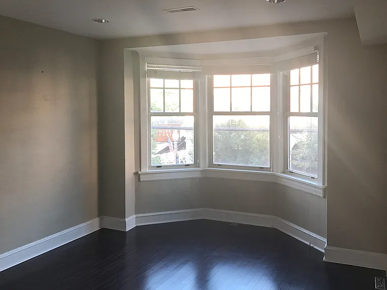 Dining/Living room