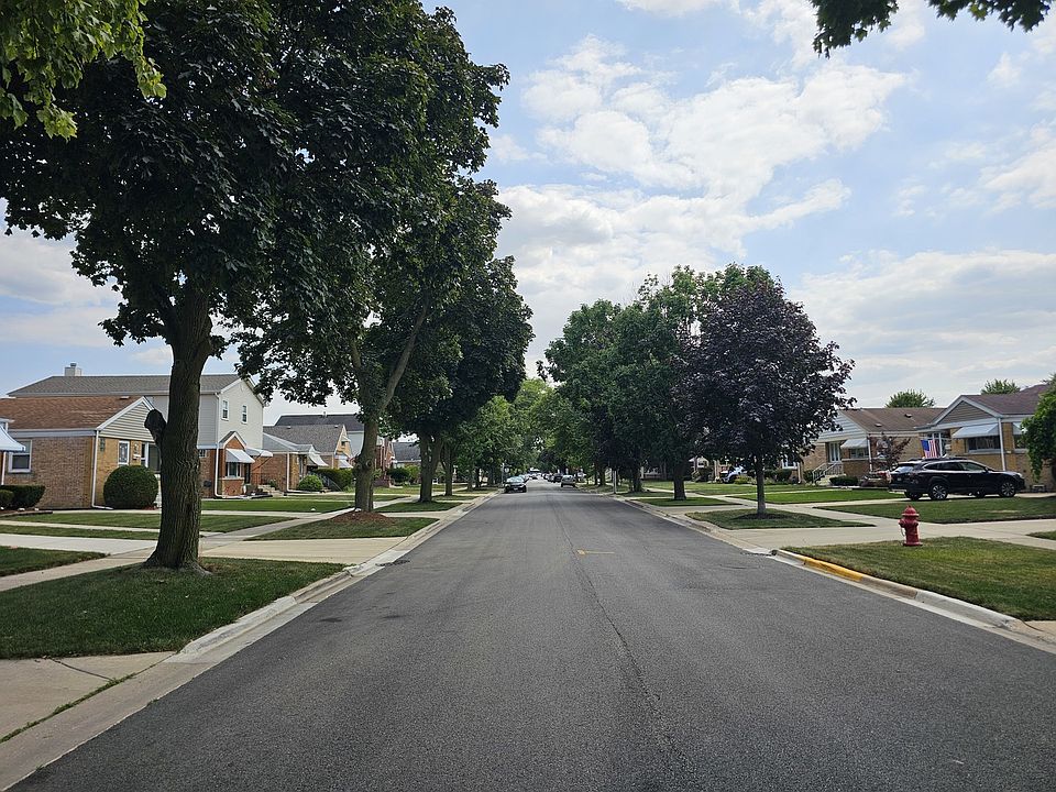 2nd image of 4236 N Odell Ave
