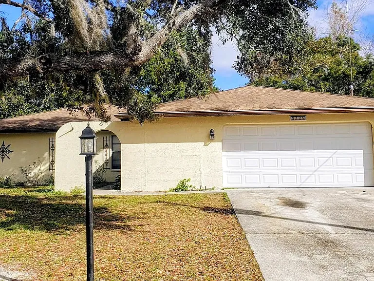 5228 Derby Ave — Photo 2