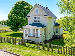 1204 Cedar St, Hancock, MI 49930